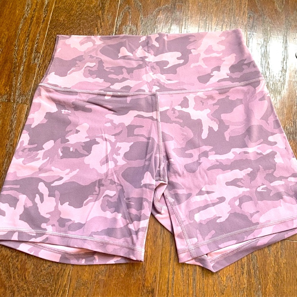 Lululemon align shorts Incognito Camo Pink Taupe Multi Sz 10 great condition - Picture 1 of 6